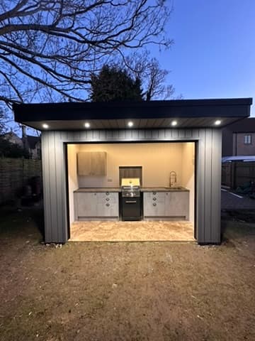 Garden Rooms 5