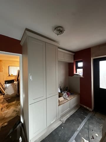 Wardrobes & Furniture 10