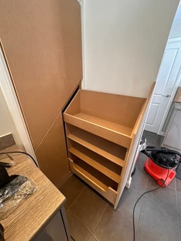Wardrobes & Furniture 9